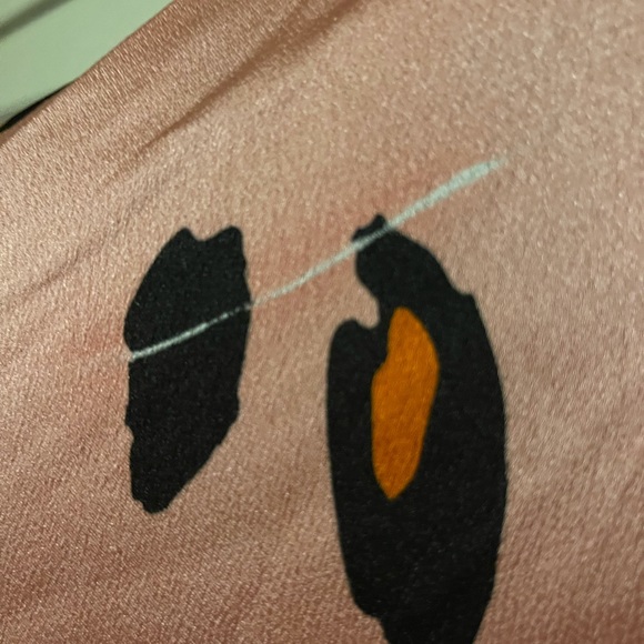 Bold leopard jumpsuit - Picture 7 of 9